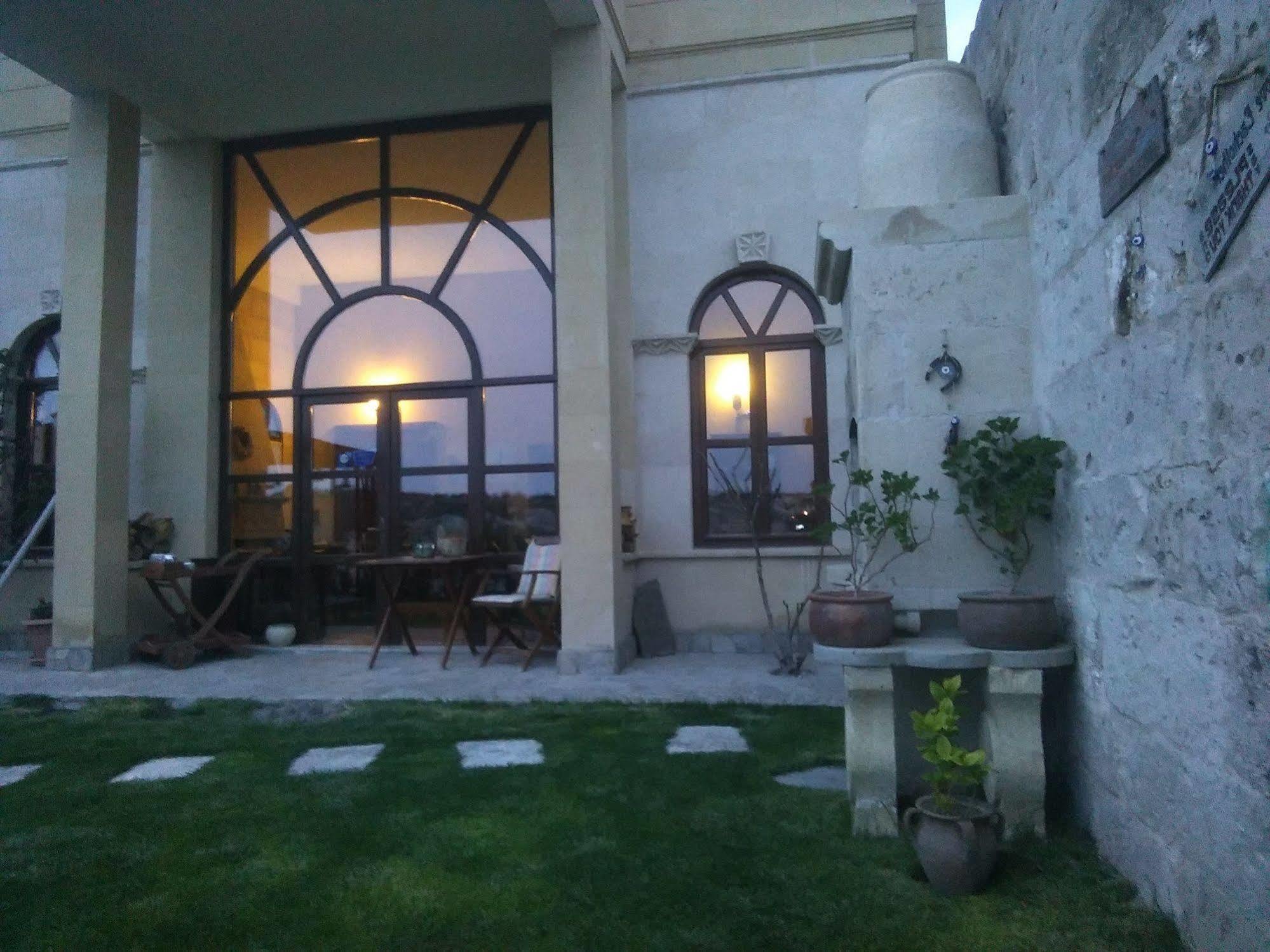 Best Cave Hotel 于尔居普 外观 照片